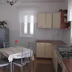 Polic Lägenhet