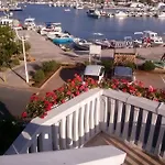 Polic Lägenhet Jezera