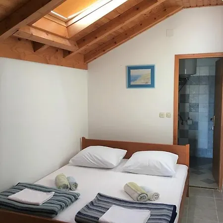 Polic Apartment Jezera